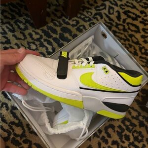 Nike Billie Eilish AAF 88 size 10.5 new